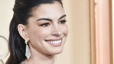 EN HATAVEJ OTKRILA TAJNU MLADOLIKOG IZGLEDA U PETOJ DECENIJI: U 30. izbacila alkohol, u 40. uvela OVA pravila