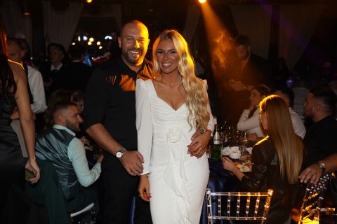 DADO POLUMENTA I IVONA POSTALI RODITELJI PO 3. PUT: Sinu dali ime moćnog značenja 