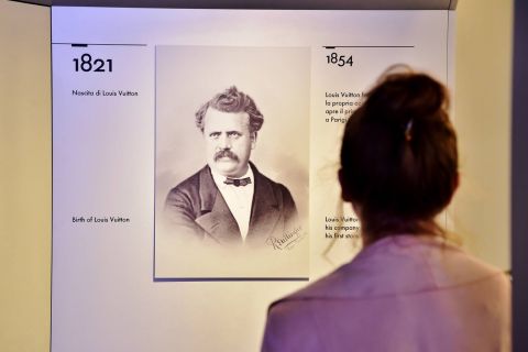 BIO JE SIROMAŠAN KAO CRKVENI MIŠ, DANAS JE SINONIM ZA LUKSUZ: Evo kako je Luj Viton postao brend br. 1