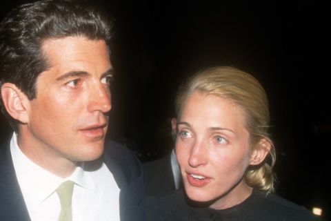 OVO SU BILE JEZIVE POSLEDNJE REČI DžONA KENEDIJA MLAĐEG PRE PADA AVIONA: NJegova žena nije imala pojma šta se dešava (VIDEO)