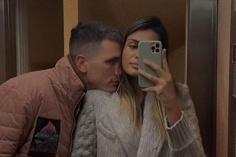 Mina Milutinović i Nemanja Nedović postaju roditelji: Manekenka pokazala trudnički stomak i objavom raznežila sve (FOTO) 