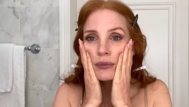 PRELEPA GLUMICA OTKRILA SVE TRIKOVE SVOJE RUTINE ZA NEGU LICA: Za mladolik izgled i blistav ten, oskarovka se svako jutro – šamara!?