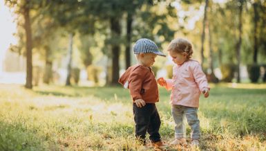 ШТА ДЕЦА НАЈВИШЕ ПАМТЕ ИЗ РАНОГ ДЕТИЊСТВА? Прве успомене почињу и раније него што се мислило 