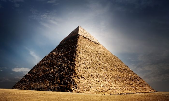 1597234994_piramide.jpg