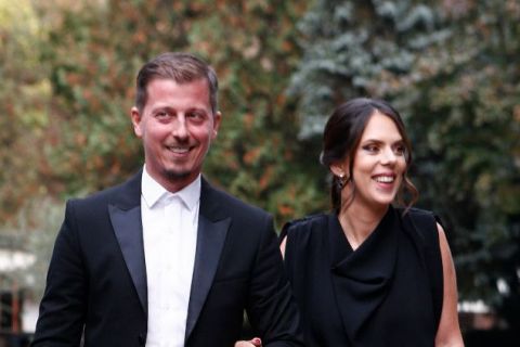 Milan Dinčić Dinča izveo suprugu i sina iz porodilišta: Jelena otkrila kakve je probleme imala - u bolnici provela dva meseca 