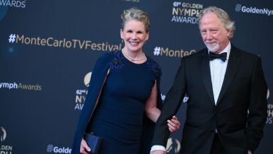 ПОЛИЦИЈА ИЗДАЛА НАЛОГ ЗА ХАПШЕЊЕ СЛАВНОГ ГЛУМЦА: Сумњају да је злостављао малолетнике - у све је умешана и његова супруга