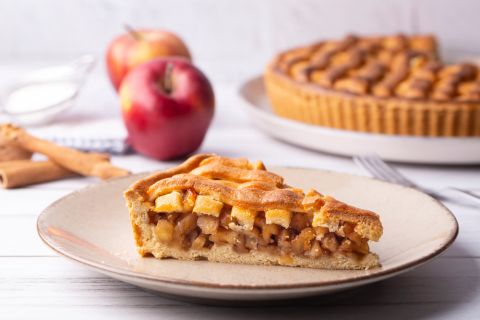 Recept za prolećni tart sa jabukama: Sprema se jednostavno, a idealan je za tople dane 
