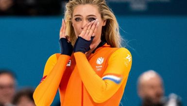 ЗАШТО ЈЕ ОВА КЛИЗАЧИЦА ГЛАВНА ТЕМА ОЛИМПИЈСКИХ ИГАРА: Прича се да има ужасног вереника, а њен начин живота је свима трн у оку!