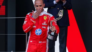 LUIS HAMILTON PO PRVI PUT O VEZI SA KIM KARDAŠIJAN: Vozač Formule 1 zaljubljen do ušiju 