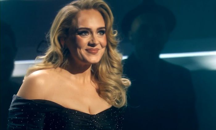 ADEL SE SPREMA ZA VELIKI POVRATAK: "Snima novu muziku u Londonu"