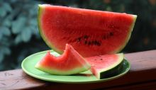 1659011808_watermelon-g9d16a4187_1280.jpg