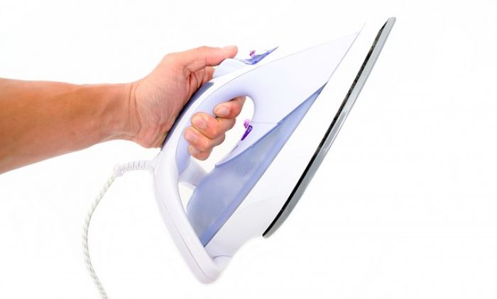 ironing-164672_640.jpg