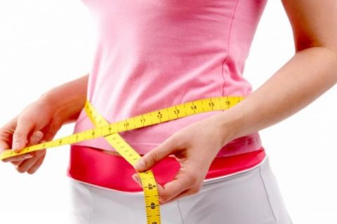 ZABORAVITE RIGIROZNE DIJETE: Napitak koji vam može pomoći da skinete MASNE naslage sa stomaka