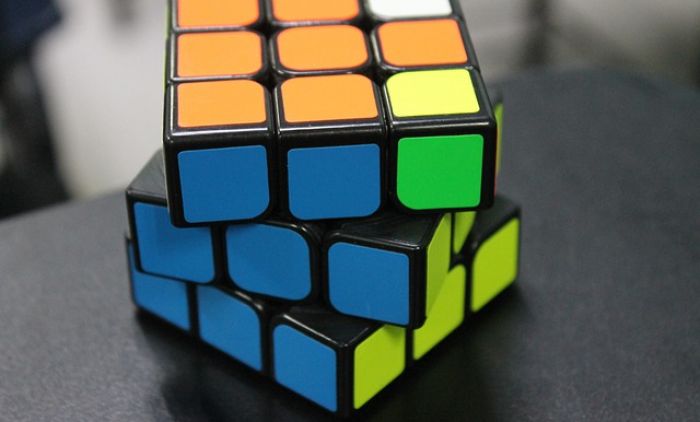 1653493744_rubicks-cube-g45c9d392b_640.jpg