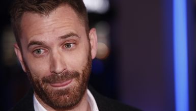 УДАЛА СЕ БИВША ЖЕНА МОМЧИЛА ОТАШЕВИЋА КОЈУ ЈЕ ТАЈНО СНИМАО: Глумац оптужен, она након пакла опет изговорила \