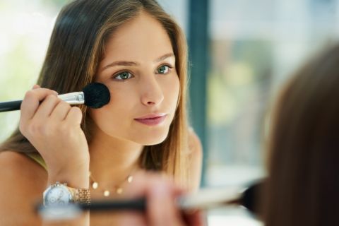 BIRAJTE NIJANSU RUMENILA PREMA TONU KOŽE: Samo tako ćete dobiti najbolje rezultate 