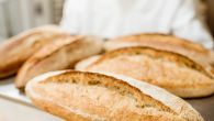 ЈЕДЕТЕ БЕЛИ ХЛЕБ СВАКИ ДАН? Ево каквог то утицаја може да има на ваше здравље 