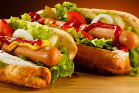 SLASAN I PIKANTAN: Hot-dog kakav još niste jeli