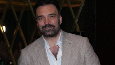 КОМШИЈЕ ИВАНА БОСИЉЧИЋА ИЗ УЖИЦА ОТКРИЛЕ КАКАВ ЈЕ БИО ПРЕ СЛАВЕ: Ево какао се данас понаша према родитељима