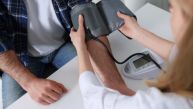 DONJI PRITISAK VAM JE POVIŠEN? Ne gledajte samo prvi broj na aparatu - evo kada treba da se obratite lekaru
