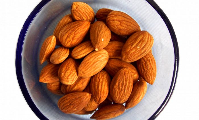 1622118586_almonds-1740176_1920.png