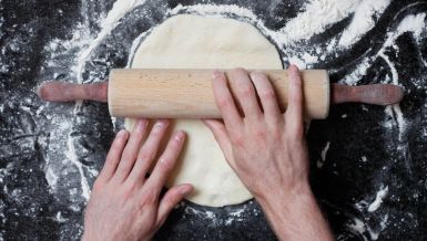 ТРИК ЗА МЕКАНО У УКУСНО ПЕЦИВО: Ево шта треба да урадите са тестом