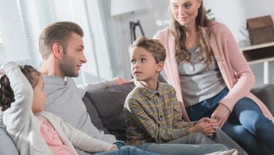 AKO TO NAUČE KAO MALI, ŽIVOT ĆE IM BITI LAKŠI: 5 navika koje emocionalno inteligentni roditelji prenose na decu