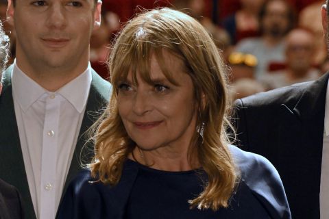 PRELEPU GUMICU, KOJA JE DANAS U SRBIJI, OTAC BRUTALNO ZLOSTAVLJAO, NIJE MU OTIŠLA  NI NA SAHRANU: "On je ljudsko čudovište" (FOTO)