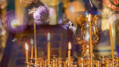 ШТА НЕ СМЕТЕ ЈЕСТИ НА ВЕЛИКИ ПЕТАК: Многи верници греше - погледајте које намирнице не смеју да се нађу на вашој трпези