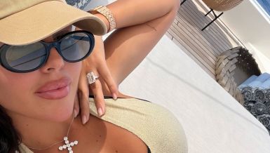 КОМЕНТАРИ ДА ЈЕ ДЕБЕЛА СТИГЛЕ ДО МЛАДЕ КРИСТИЈАНА РОНАЛДА: Георгина Родригез им дговорила и ОВО треба да прочита свака жена и девојчица на свету!