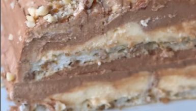 ШВАЛЕР ТОРТА, ПРАВА ДОМАЋА ПОСЛАСТИЦА: Меке коре са јајима и млеком, фил од ораха и чоколаде, сваки залогај подсећа на стара времена