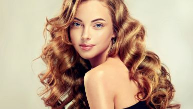 NAPRAVITE SAVRŠENE LOKNE ZA SAMO NEKOLIKO MINUTA: Nova tehnika je postala viralna na društvenim mrežama (VIDEO) 