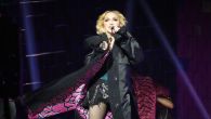 Мадону тужили посетиоци концерта: Изводи плесачице у топлесу, пева на плеј бек и не дозвољава клима уређаје 