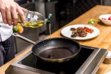 1792589128_cropped-image-chef-pouring-oil-Depositphotos_177185580_S.jpg