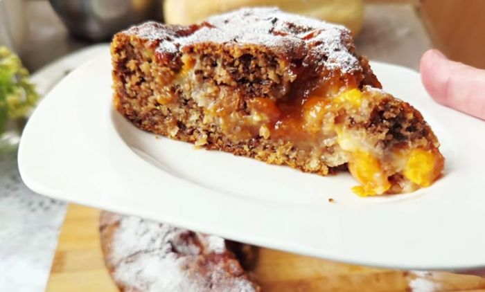 RECEPT ZA DOMAĆI KOLAČ: Naše bake su ga spremale tokom posta, kupiće vas na prvi zalogaj (VIDEO)