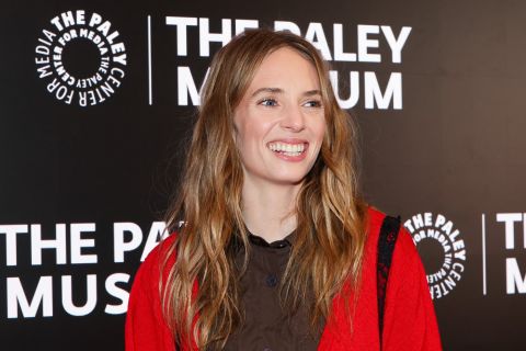 UDALA SE ĆERKA POZNATOG GLUMAČKOG PARA KOJA SE PROSLAVILA ULOGOM U "STRANGER THINGS": Rekla "da" na Dan zaljubljenih (FOTO) 