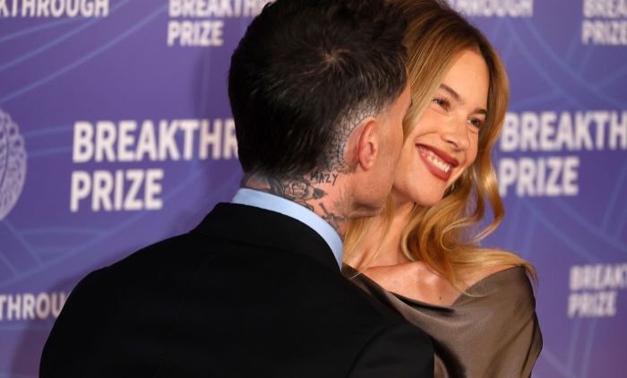 Varao suprugu dok je bila trudna, a sad je ljubi pred celim svetom: Delovali su kao prava slika i prilika idealne veze kakvu bi mnogi poželeli ali da li je tako?