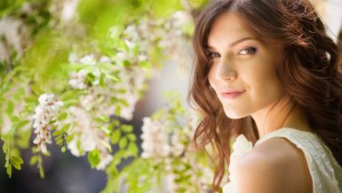 DNEVNI HOROSKOP ZA NEDELJU 8. MART: Blizancima stiže uspeh; Vodolijama sledi finansijska stabilnost