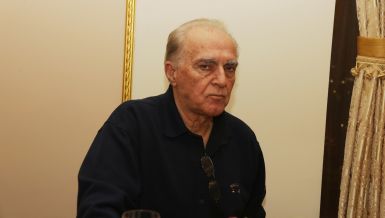 ПОЗНАТОМ СРПСКОМ ПСИХИЈАТРУ ПУКАО БРАК ЗБОГ ЖЕНЕ КОЈУ ЈЕ УПОЗНАО У ВОЗУ: \