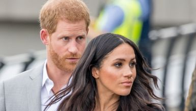 MEGAN MARKL PONOVO U VELIKOJ BRITANIJI: Detalj sa prvog snimka pokrenuo lavinu komentara!