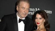 ЖЕНА АЛЕКА БОЛДВИНА ЗАПУШИЛА УСТИМА СВИМА: \