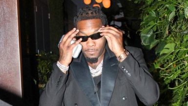 ПОЗНАТИ РЕПЕР РАЊЕН У ПУЦЊАВИ: Хитно је превежен у болницу, две особе су ухапшене, а огласила се и полиција (ВИДЕО)