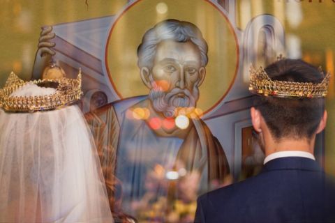 DA LI SE MLADENCI MOGU VENČATI U CRKVI TOKOM PETROVSKOG POSTA: Sveštenik rešio nedoumicu mnogih vernika